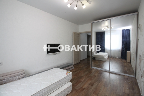 
   Продам 3-комнатную, 76.3 м², Олеко Дундича ул, 15

. Фото 14.