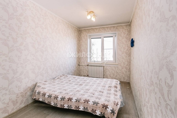 
   Продам 2-комнатную, 43 м², Есенина ул, 35

. Фото 10.