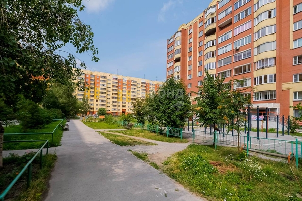 
   Продам 4-комнатную, 76.4 м², Плахотного ул, 74

. Фото 17.