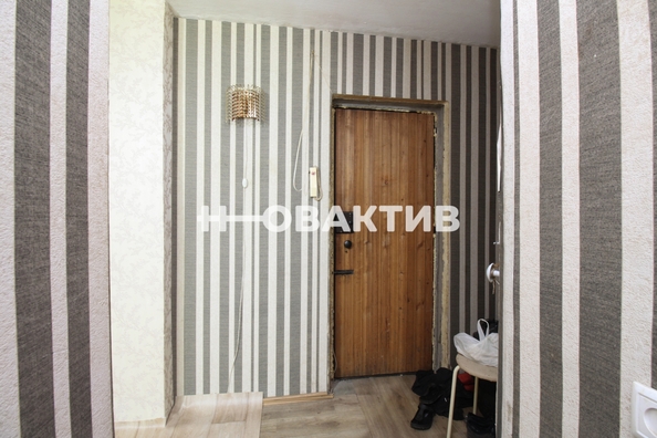 
   Продам 1-комнатную, 28.9 м², Полтавская ул, 37

. Фото 10.