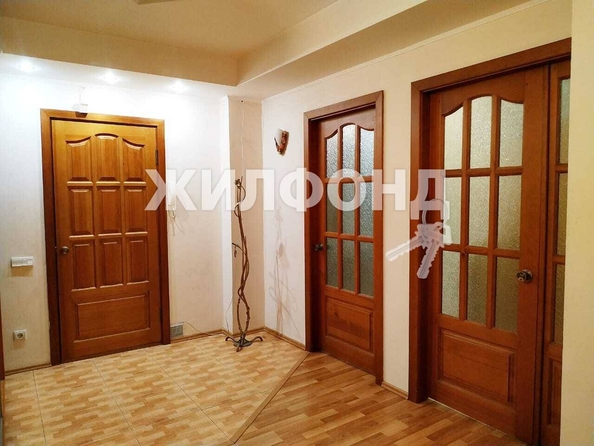 
   Продам 2-комнатную, 84.5 м², Карла Маркса пр-кт, 24А

. Фото 8.