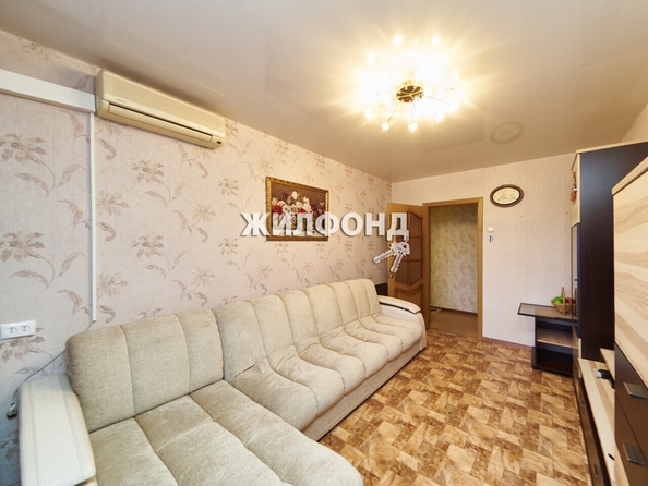 
   Продам 3-комнатную, 55.2 м², Богдана Хмельницкого ул, 6

. Фото 2.