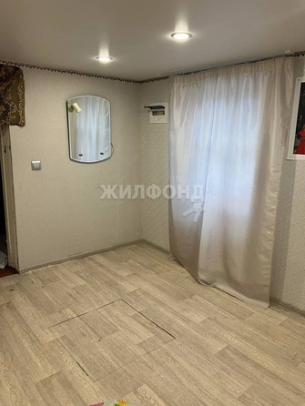 
   Продам дом, 60.5 м², Новосибирск

. Фото 5.