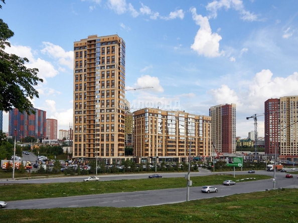 
   Продам 4-комнатную, 107.8 м², Ипподромская ул, 8

. Фото 39.