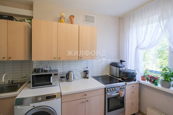 
   Продам 3-комнатную, 63.4 м², Зорге ул, 60

. Фото 15.