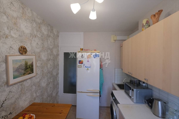 
   Продам 3-комнатную, 63.4 м², Зорге ул, 60

. Фото 16.