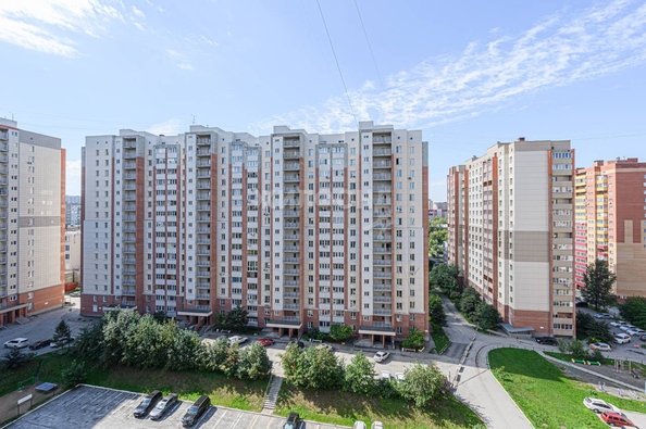 
   Продам 3-комнатную, 90.9 м², Адриена Лежена ул, 29/1

. Фото 15.