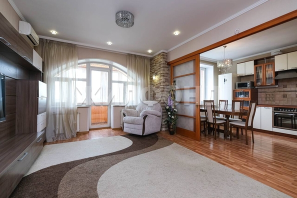 
  Продается 3-комн. квартира, 96.9 м², Гоголя ул, д. 42
. Фото 3.