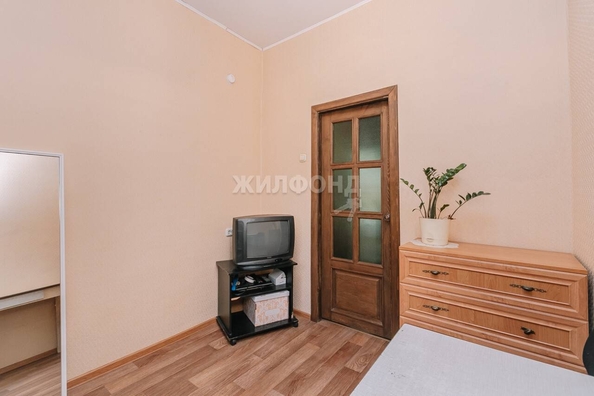 
   Продам дом, 63.6 м², Новосибирск

. Фото 9.