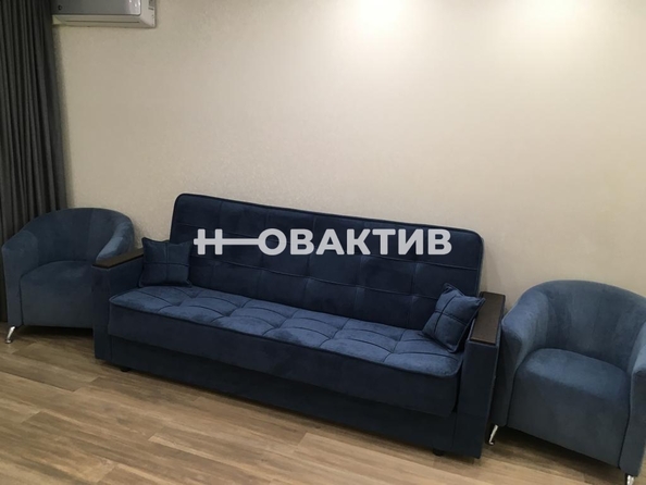 
   Продам 2-комнатную, 44.2 м², Комсомольская ул, 3

. Фото 14.