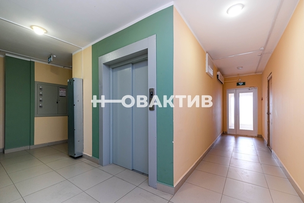 
   Продам 2-комнатную, 55.9 м², Коминтерна ул, 126

. Фото 21.