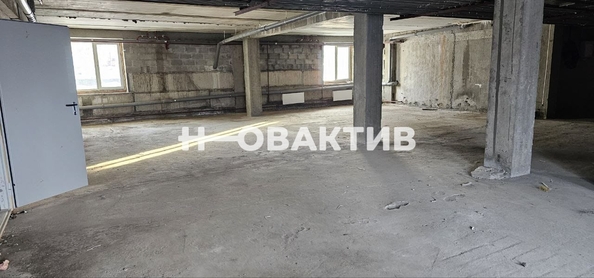 
   Сдам помещение свободного назначения, 600 м², Зеленая ул, 16

. Фото 4.