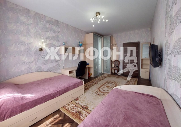 
   Продам 3-комнатную, 117.4 м², Щетинкина ул, 49

. Фото 13.