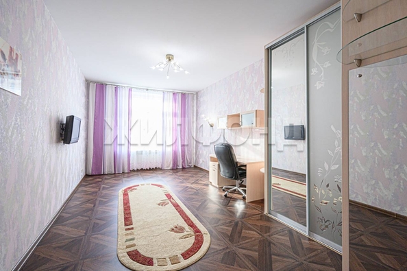 
   Продам 3-комнатную, 117.4 м², Щетинкина ул, 49

. Фото 13.