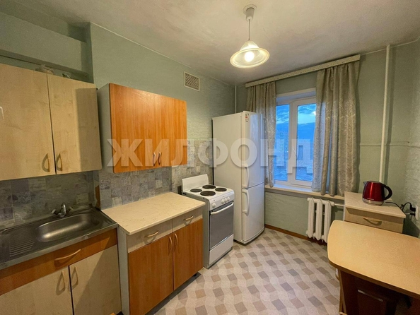 
   Продам 3-комнатную, 60.8 м², Русская ул, 9

. Фото 2.