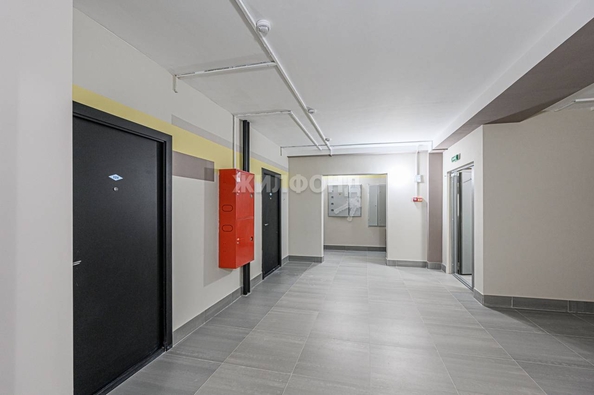 
   Продам 1-комнатную, 45.7 м², Междуреченская ул, 3

. Фото 15.