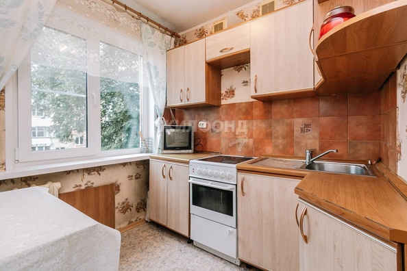 
   Продам 2-комнатную, 43.4 м², Нарымская ул, 9

. Фото 4.