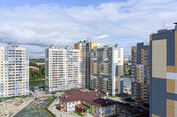 
   Продам 2-комнатную, 41.3 м², Междуреченская ул, 3

. Фото 16.