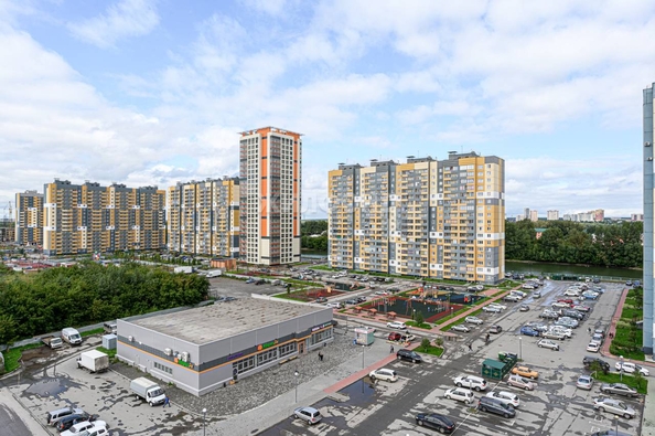 
   Продам 2-комнатную, 41.2 м², Междуреченская ул, 3

. Фото 9.