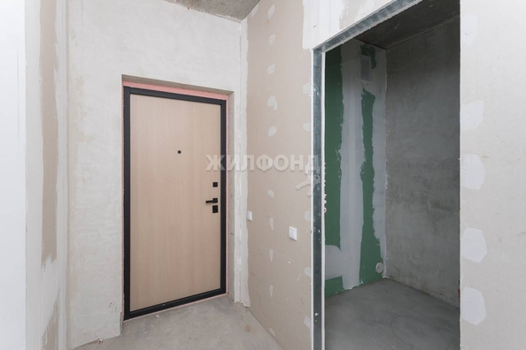 
   Продам 2-комнатную, 39 м², Центральная ул, 10/2

. Фото 2.