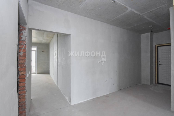 
   Продам 3-комнатную, 71.3 м², Сухарная ул, 109

. Фото 23.