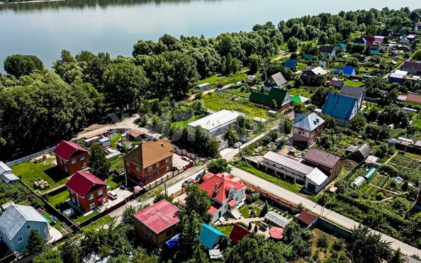 
   Продам дом, 230 м², Юный Ленинец

. Фото 3.