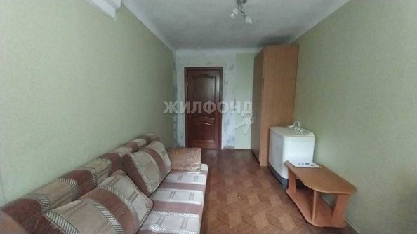 
   Продам комнату, 11 м², Петропавловская ул, 21

. Фото 3.