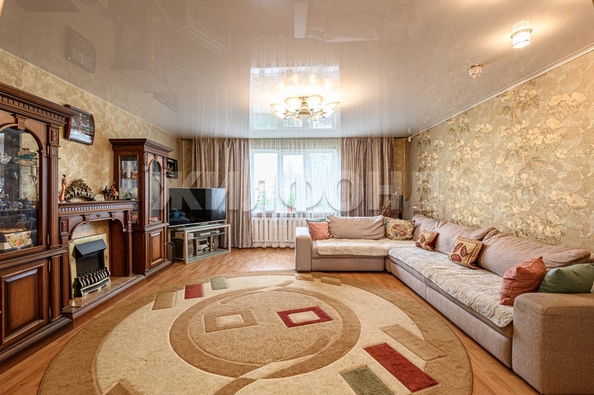 
  Продается дом, 218 м², рабочий поселок Мошково
. Фото 2.