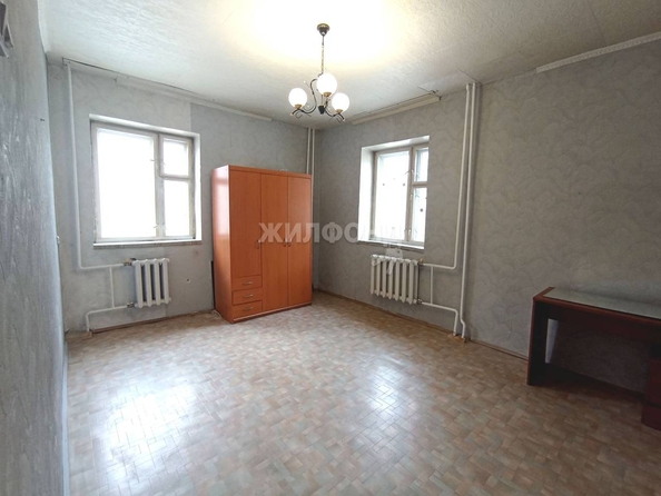 
   Продам 1-комнатную, 31 м², Дуси Ковальчук ул, 183

. Фото 2.