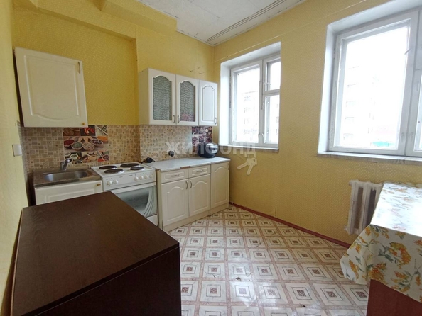 
   Продам 1-комнатную, 31 м², Дуси Ковальчук ул, 183

. Фото 6.