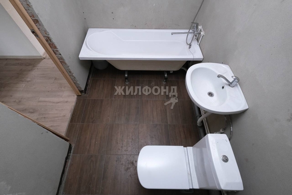 
   Продам 2-комнатную, 68.9 м², Герцена ул, 1/1

. Фото 9.