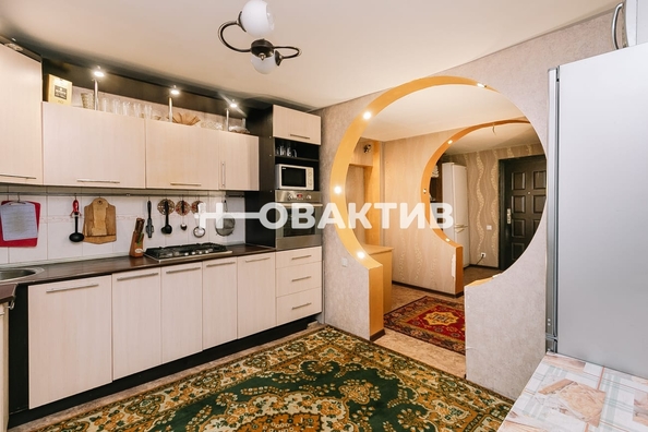 
   Продам дом, 190 м², Новосибирск

. Фото 16.