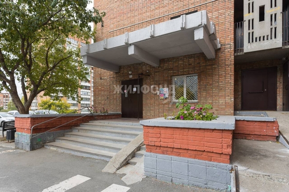 
   Продам 2-комнатную, 56.9 м², Курчатова ул, 7/6

. Фото 21.