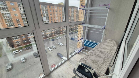 
   Продам 3-комнатную, 66 м², Романтиков ул, 16

. Фото 11.