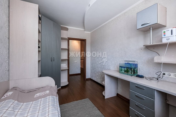 
   Продам дом, 192.3 м², Новосибирск

. Фото 17.