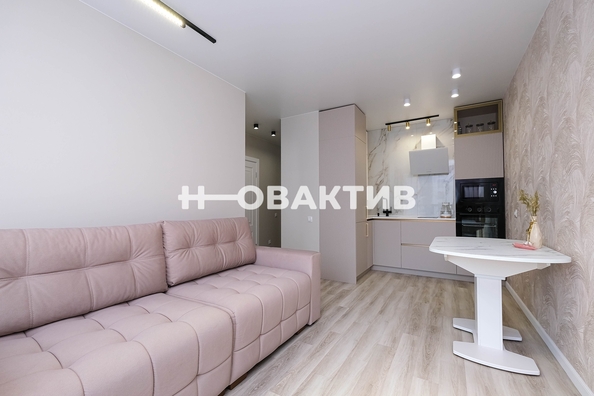 
   Продам 1-комнатную, 37.6 м², Дунаевского ул, 14/2

. Фото 4.