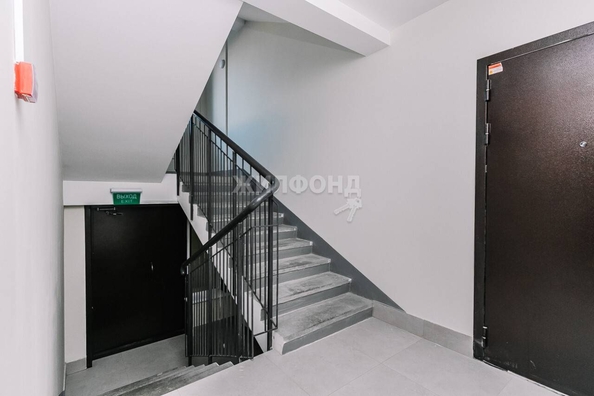 
   Продам 1-комнатную, 41.9 м², , 55

. Фото 15.