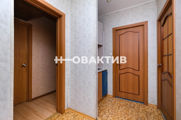 
   Продам 4-комнатную, 69.7 м², Челюскинцев ул, 7

. Фото 11.