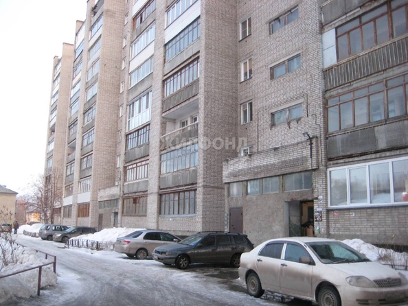 
   Продам 2-комнатную, 48.3 м², Колхидская ул, 5

. Фото 2.