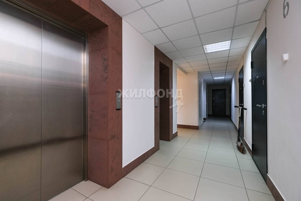 
   Продам 1-комнатную, 39.5 м², Кубовая ул, 92/2

. Фото 21.