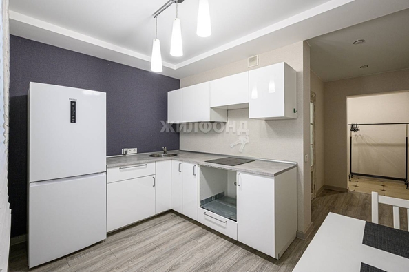 
   Продам студию, 30.5 м², Забалуева ул, 90

. Фото 5.