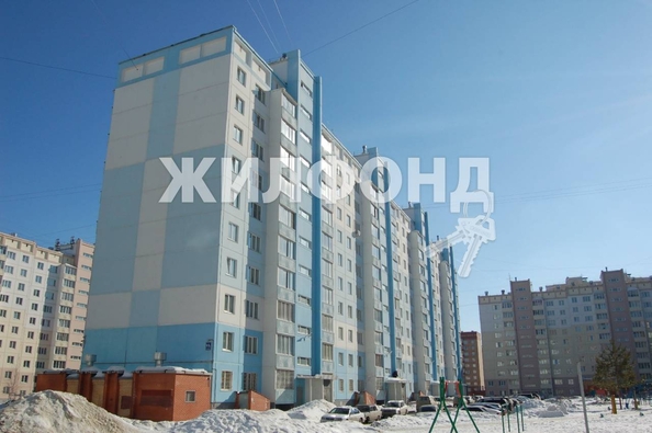 
   Продам 1-комнатную, 38 м², Гребенщикова ул, 11/1

. Фото 2.