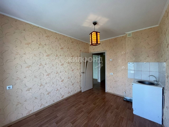 
   Продам 1-комнатную, 39.3 м², Татьяны Снежиной ул, 29/2

. Фото 6.