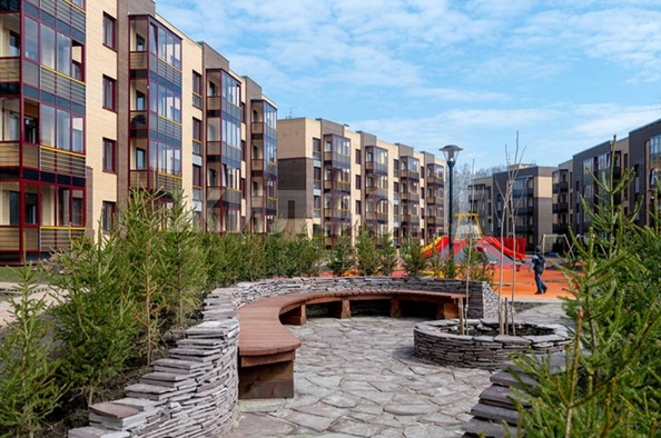 
  Продается 2-комн. квартира, 73 м², 7-й микрорайон, д. 30
. Фото 2.