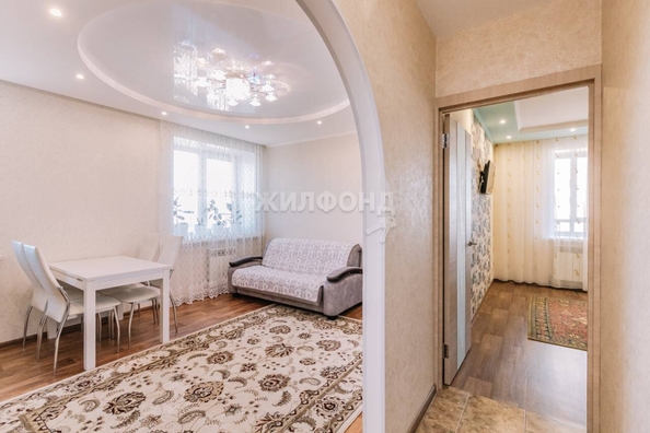 
   Продам 3-комнатную, 49.9 м², Лазурная ул, 28

. Фото 8.