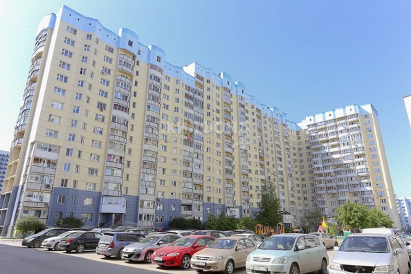 
   Продам 3-комнатную, 70.8 м², Горский мкр, 78

. Фото 26.