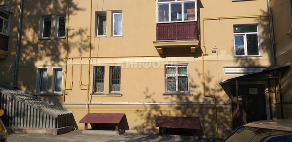 
   Продам 2-комнатную, 63.3 м², Аэропорт ул, 7

. Фото 19.