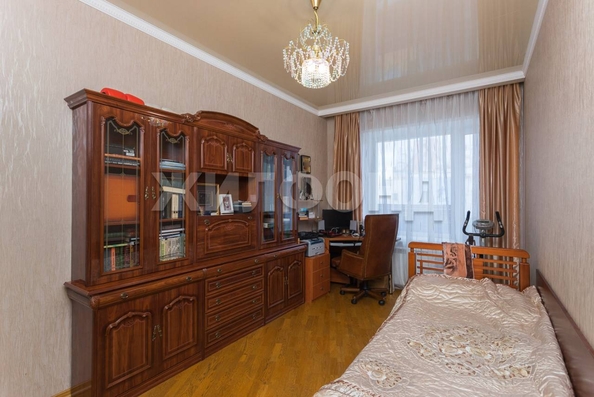 
   Продам 3-комнатную, 101 м², Вокзальная магистраль ул, 10

. Фото 13.