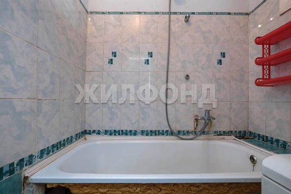 
  Продается 3-комн. квартира, 75.9 м², Красный пр-кт, д. 33
. Фото 7.