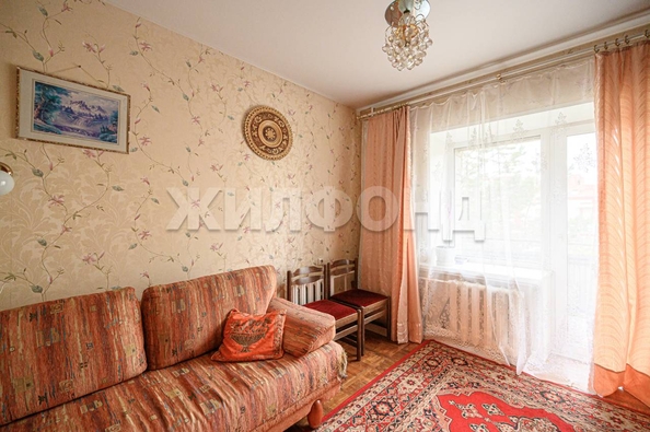 
   Продам 3-комнатную, 87.4 м², Революции ул, 28

. Фото 11.